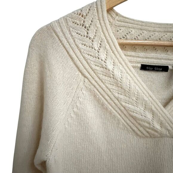 Womens Cream V-Neck Sweater Medium Pointelle Preppy Cottagecore Wool Rabbit Hair - Picture 4 of 12
